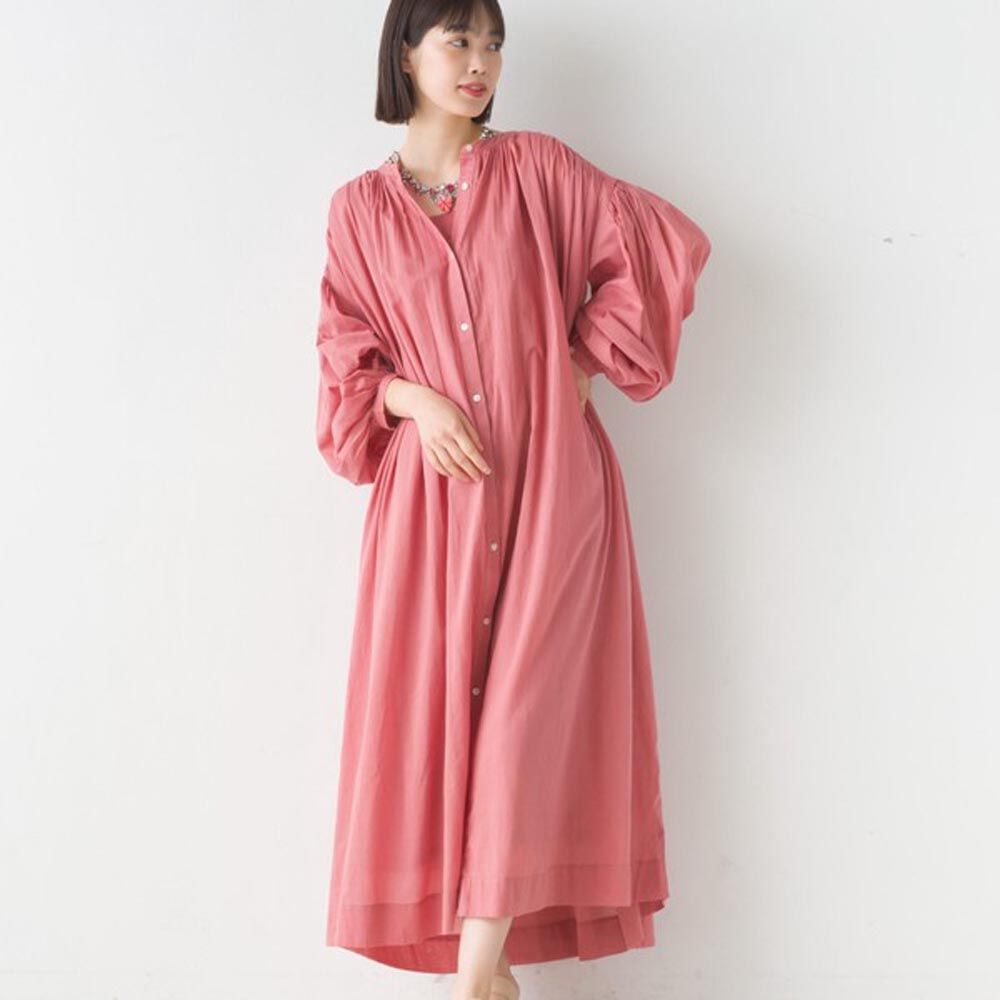 日本 OMNES - 100%印度棉 輕盈長袖開襟洋裝-粉紅