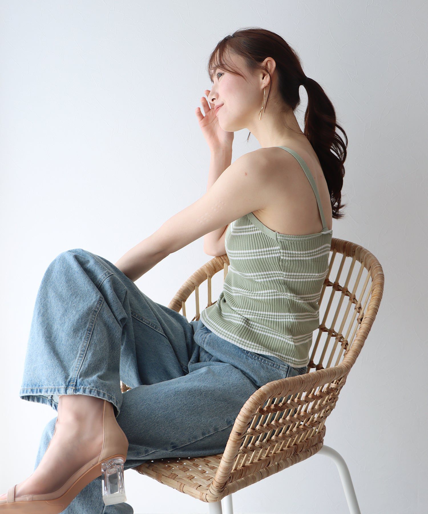 日本 BLUE EAST - 彈性羅紋無袖上衣/內搭-條紋-黑