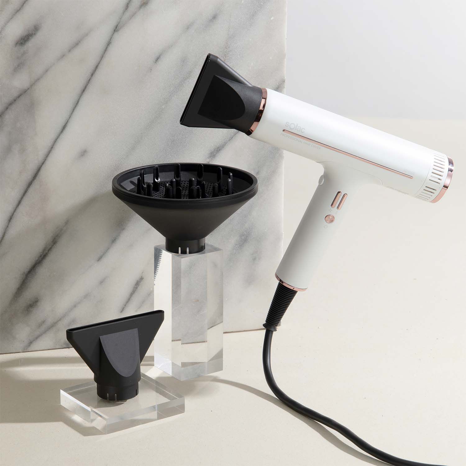 【sOlac 小家電特輯】美型吹風機/陶瓷電暖器