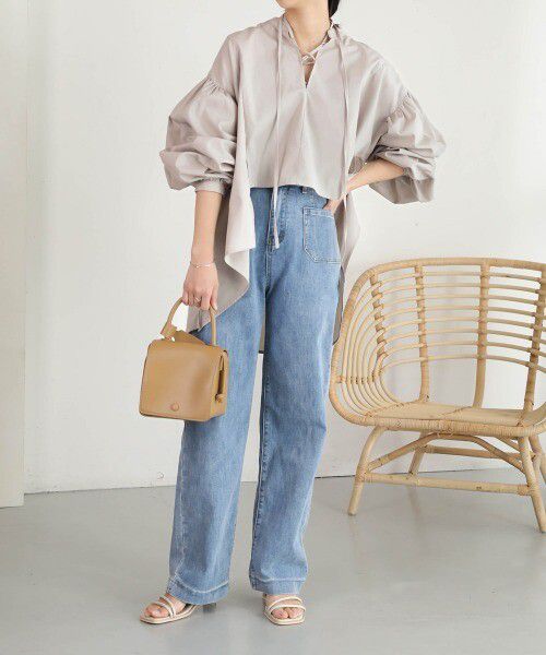 日本 Bab - 前短後長設計感綁帶上衣-簡約白