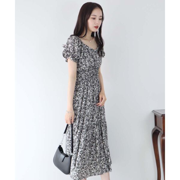 日本 BLUE EAST - 甜美氣質泡泡袖收腰洋裝-薄荷綠