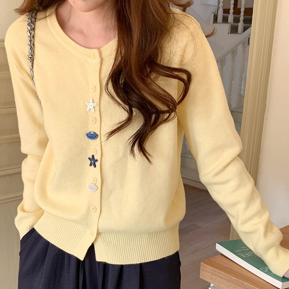 造型海星貝殼鈕釦長袖針織外套-黃 (F)