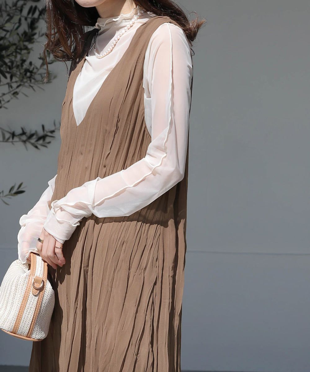 日本 Bab - V領浪漫飄逸無袖洋裝-米杏