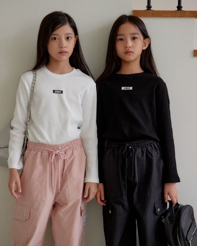 韓國 sm2 - 文字點綴羅紋長袖上衣-白