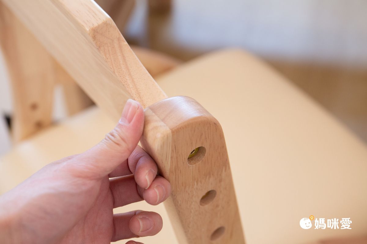 從小學用到成人【Man&Kids ∞無限成長實木桌椅】