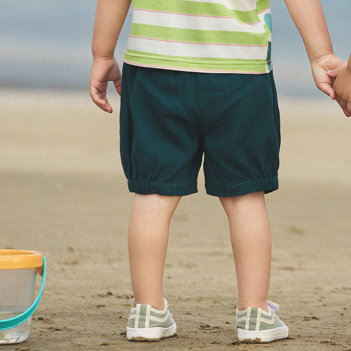 純棉寬鬆五分褲-深綠色