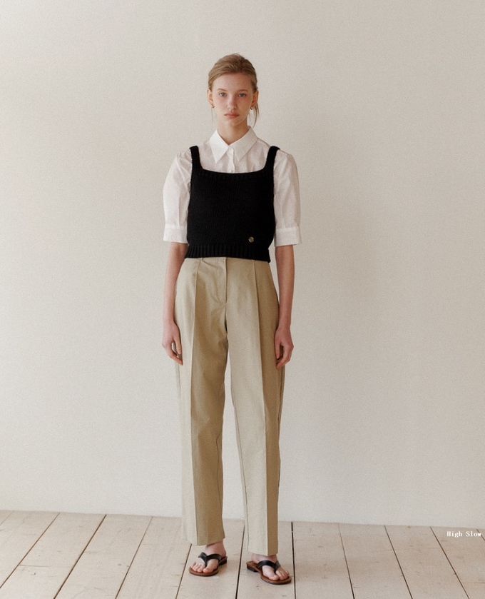 韓國 ANDYOUBROWN - 時尚壓褶直筒長褲-米白