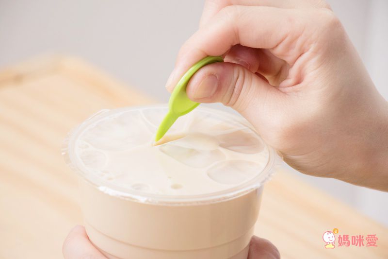 美國 Smily Mia 矽膠吸管組