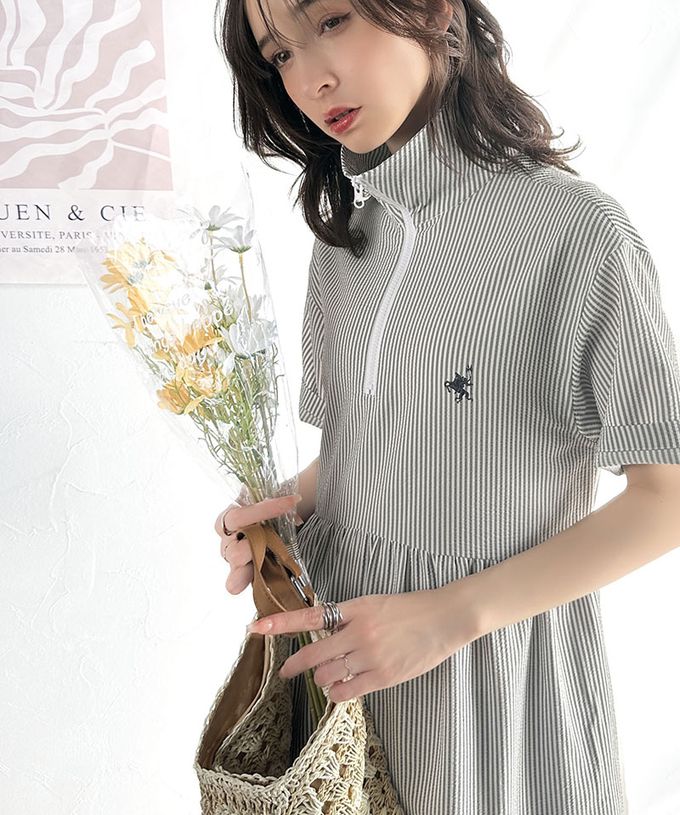 日本 Classical Elf - 簡約logo運動風半拉鏈短袖洋裝-象牙