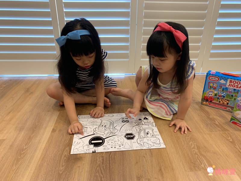 迪士尼英文新書來囉♥♥♥ 冰雪奇緣/海底總動員透過卡通人物加深孩子共讀的印象♬