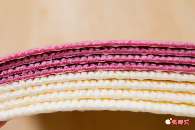 日本 SANKO - (撥水加工)可機洗重複黏貼式輕薄地毯-單色-淺灰 (30×30cmx厚4mm)-4枚入