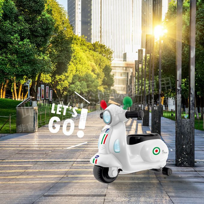 義大利 chicco - 偉士牌摩托滑步車-紅