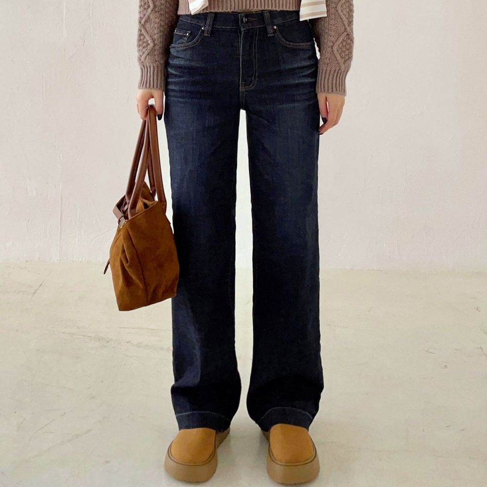 Howluk (蓬鬆內磨毛)彈性腰仿舊刷色禦寒直腿褲-深藍