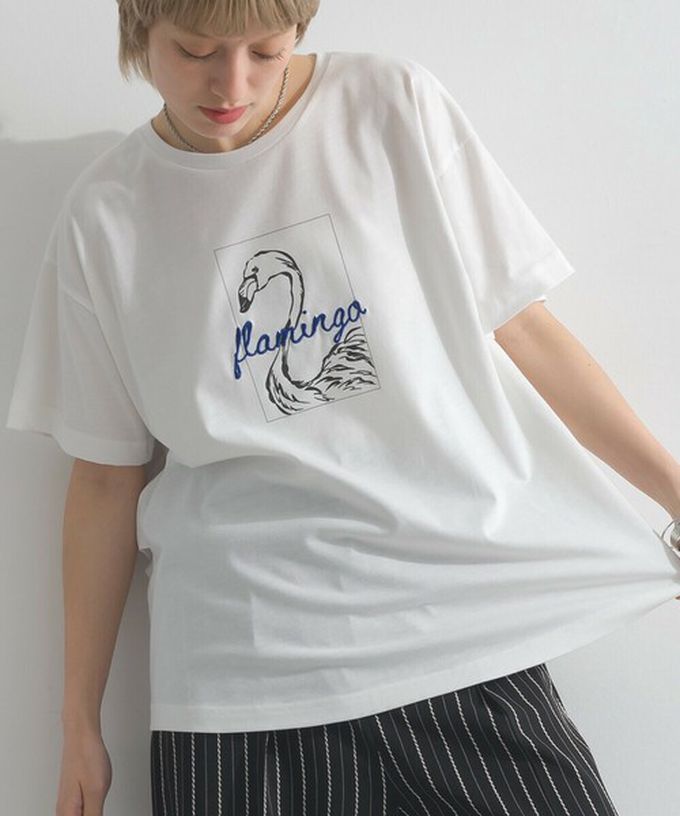 日本 le colis - 接觸冷感 紅鶴刺繡印花休閒上衣-咖啡