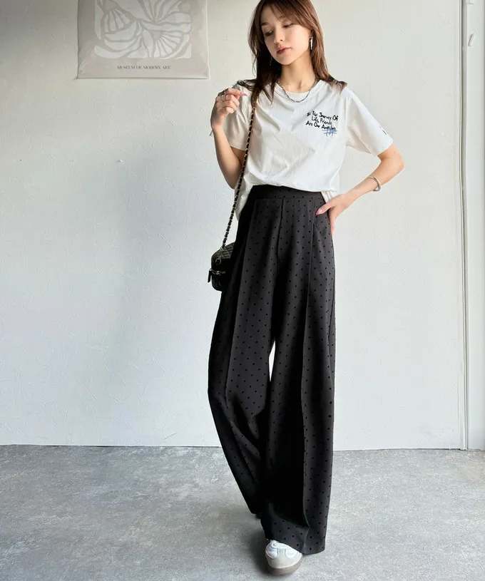 日本 Classical Elf - 有機棉 英文塗鴉風短袖上衣-炭灰