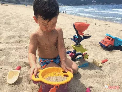 玩沙沙必備！【美國 B.TOYS】 玩沙玩具