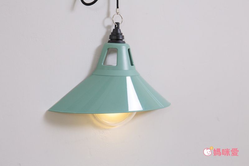 日本 TOYO CASE - LED 感應夜燈壁飾-吊燈系列-灰 (約24x6x18cm)