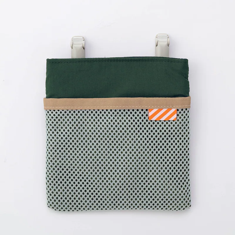 日本千趣會 - 聯名設計款 撥水加工活動式收納口袋-深藍 (13x14x1cm)