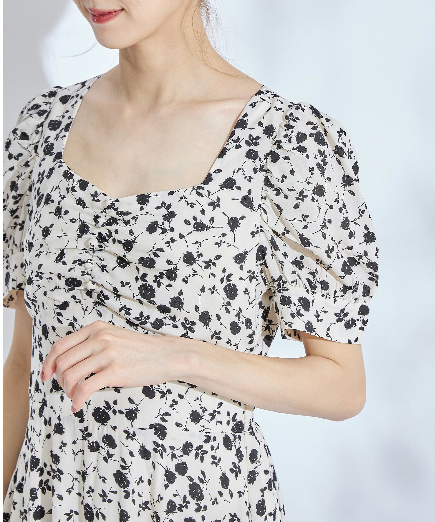 日本 tocco-closet - 愛心領泡泡袖雪紡洋裝-典雅玫瑰-鮭魚粉