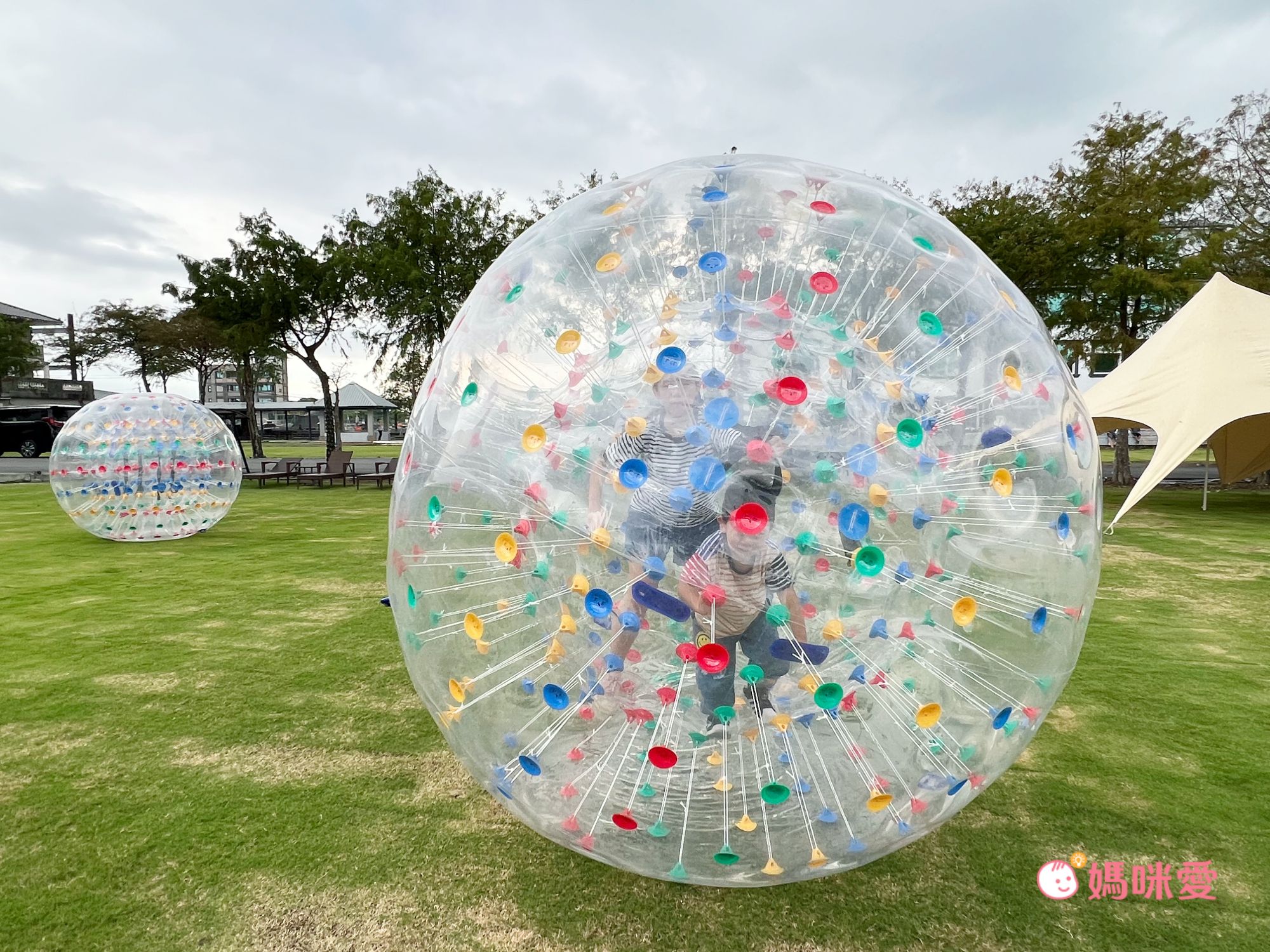 親子泡湯首選【礁溪白宮渡假勝地】大草皮/大湯池/遊樂設施