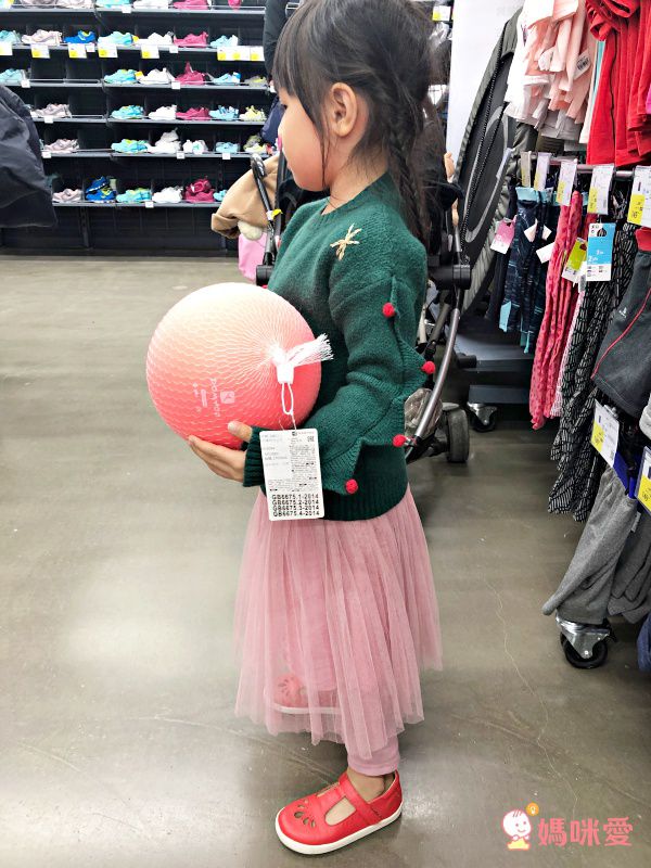 女寶最愛穿著第一名！Little moni 甜美紗裙、內搭褲