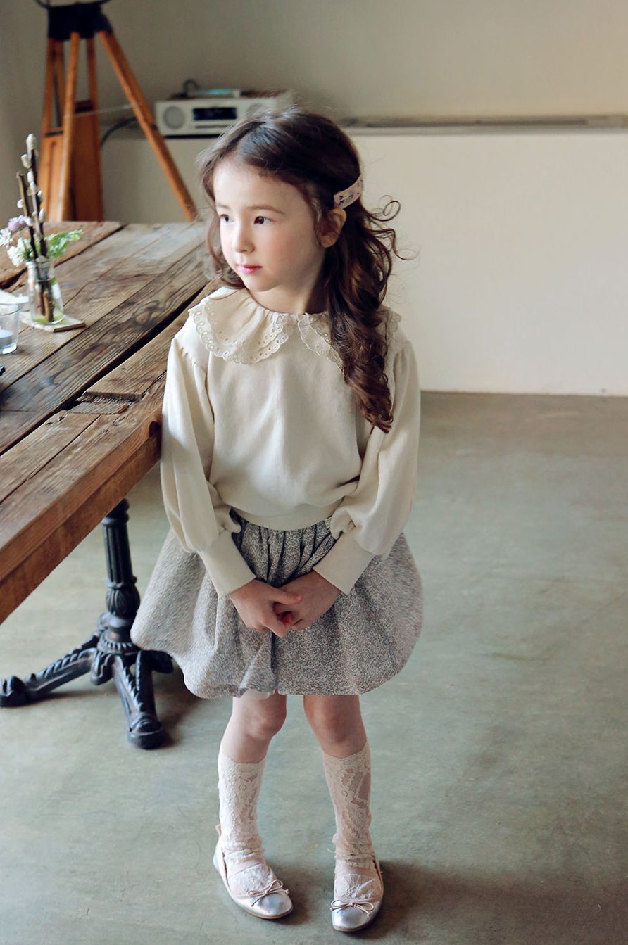 韓國 PuellaFLO - 雙層花瓣領泡泡袖上衣-米白