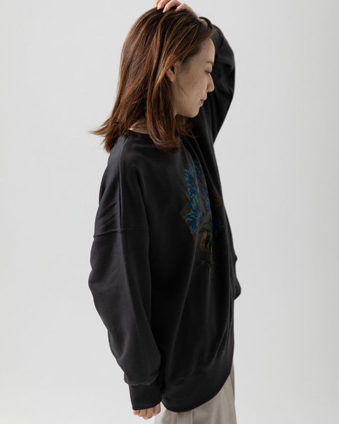 日本 gleam - 裏毛寬版學院風花卉大學T-灰