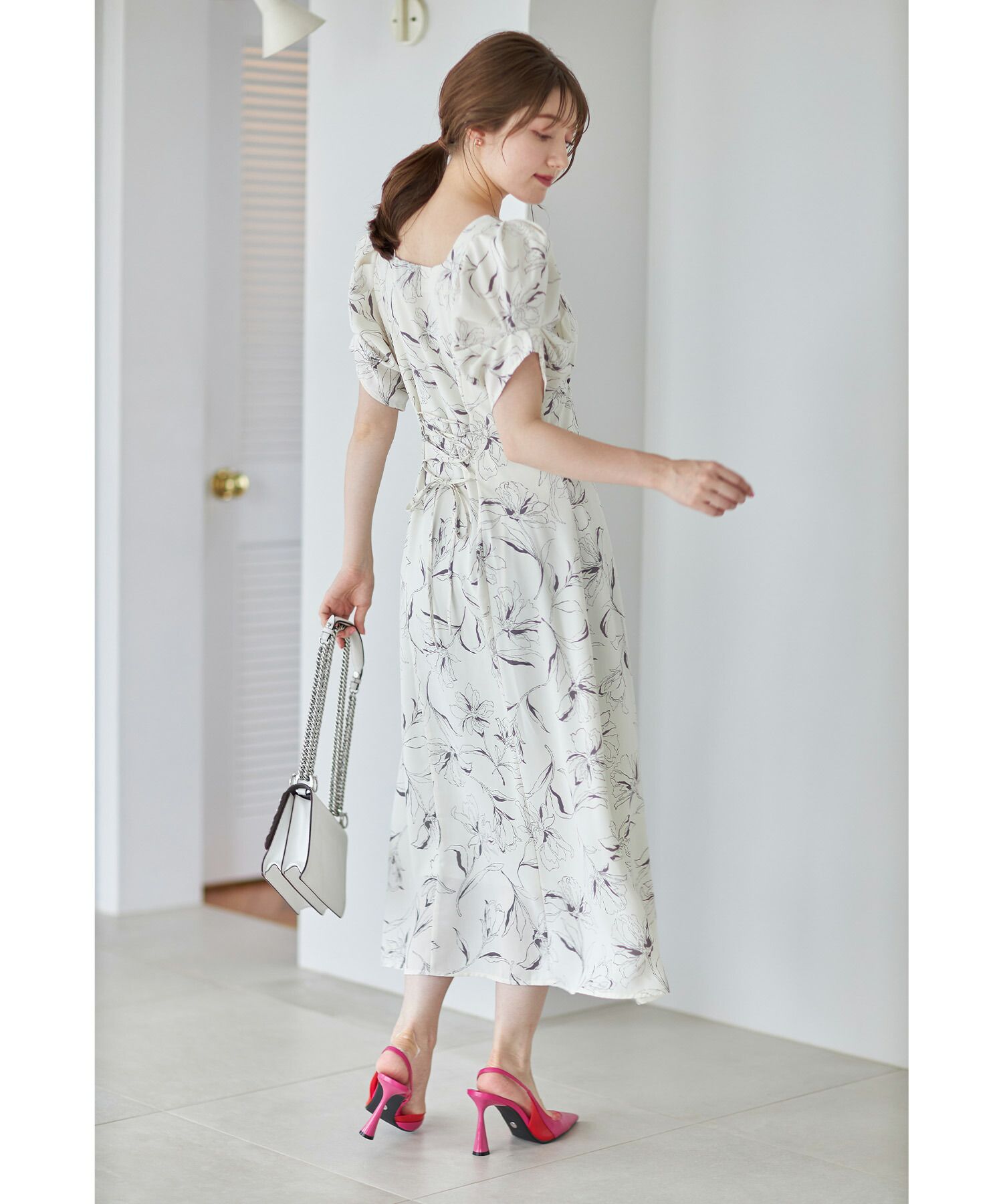 日本 tocco-closet - 典雅方領後綁帶泡泡袖洋裝-純潔百合-春芽綠