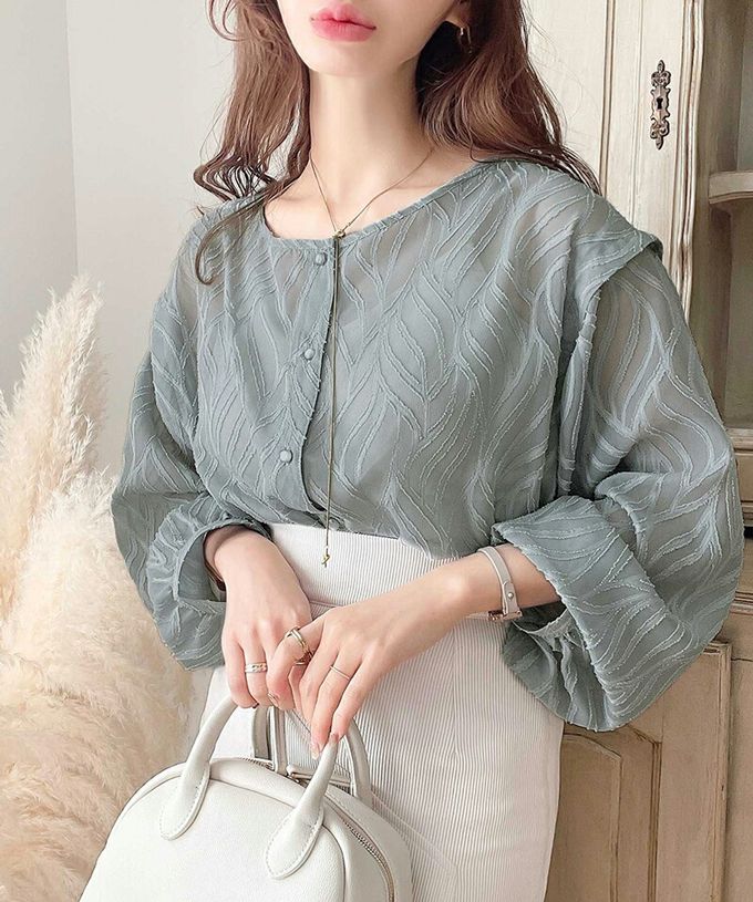 日本 Classical Elf - 波光粼粼刺繡透膚2way長袖襯衫-冰河藍