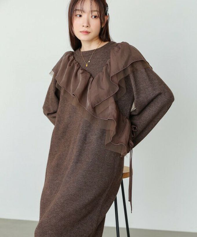 日本 Bab - 交叉薄紗荷葉柔美針織長袖洋裝-咖啡
