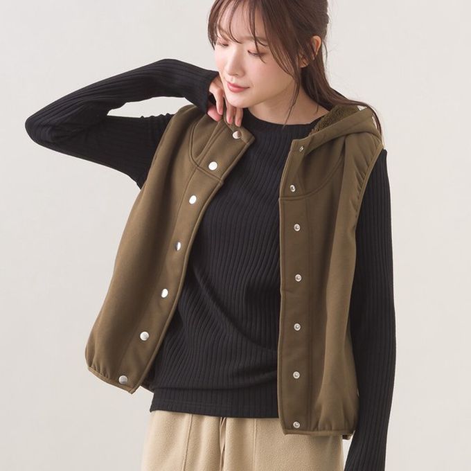 日本 OMNES - 裏起毛保暖短版運動風連帽背心-咖啡