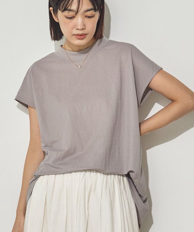 日本 Sans Souci 34+ - 接觸涼感 圓弧百搭法式袖上衣-白