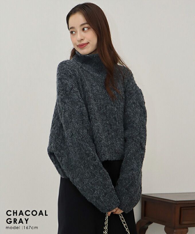 日本 BLUE EAST - 高領麻花編泡泡袖短版毛衣-象牙杏