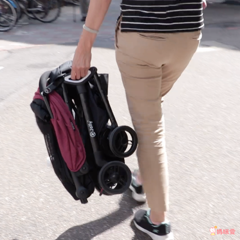 折疊推車最佳選擇！$5000元有找！收納面積最小【JOLLY 嬰兒手推車】單手秒收沒問題！