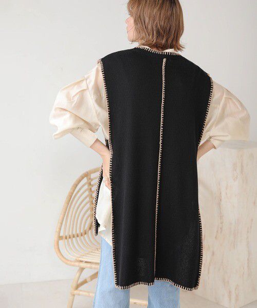 日本 Bou Jeloud - 縫線撞色設計長版針織背心-灰綠