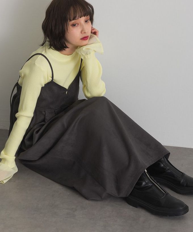 日本 ELENCARE DUE - 柔美垂墜感優雅絨面吊帶洋裝-炭灰