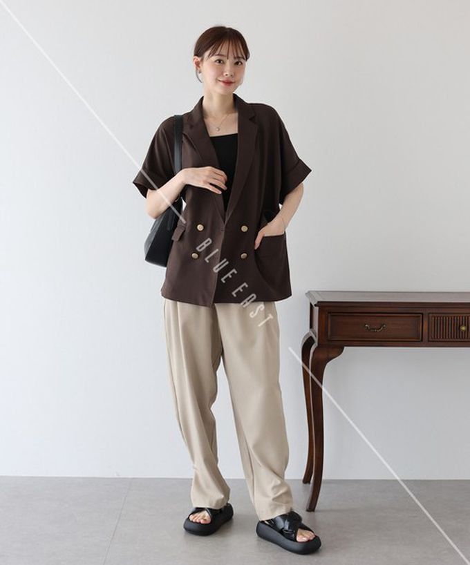 日本 BLUE EAST - 亞麻感氣質金釦短袖西裝外套-咖啡