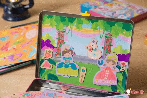 香港4M創意玩具 - 【動物世界磁貼三入組】-野生動物+蟲蟲世界+侏儸紀