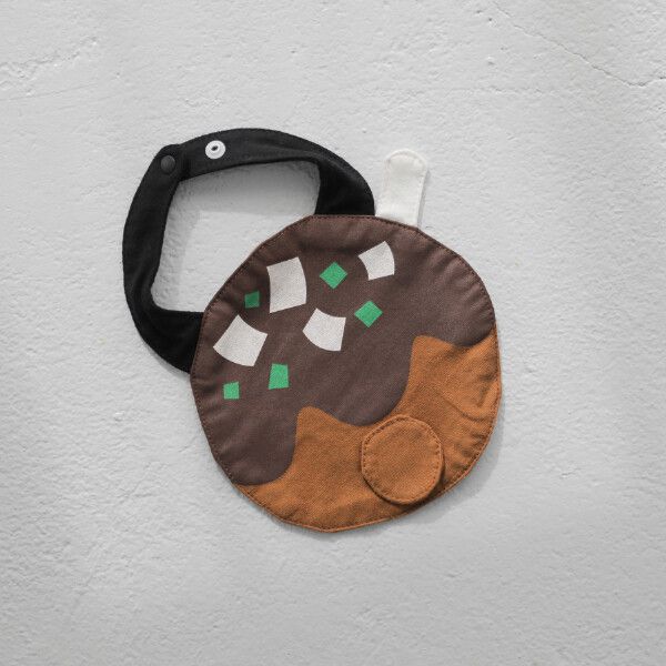 日本 Baby Room - 純棉立體翻翻樂造型圍兜-消防車 (F)