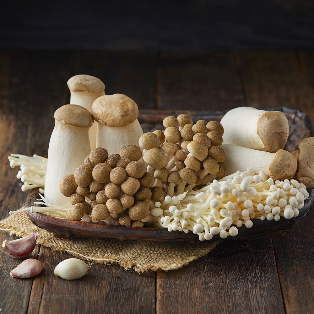 士林排隊美食！【大上海生煎包】皮脆肉汁噴發，0廚藝完美複製