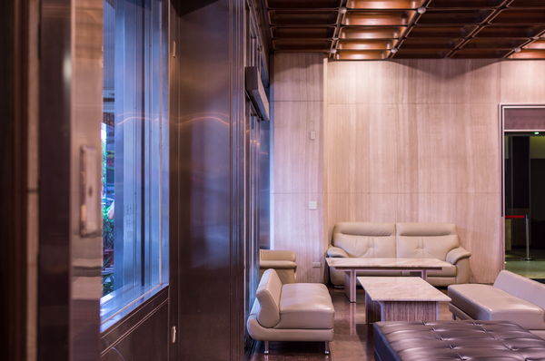 雙星大飯店 ★ 步行3分鐘就到台中火車站