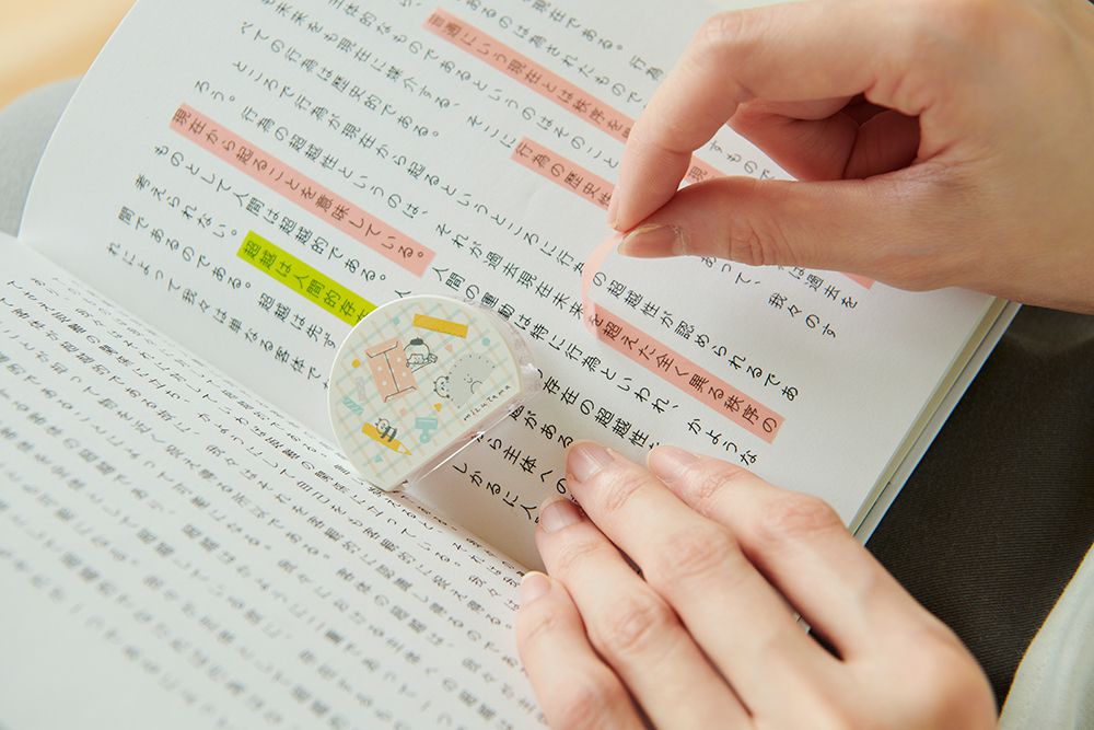 日本文具 Kanmido - 重複黏貼 螢光標記立可帶-聯名限定-散步 (灰)