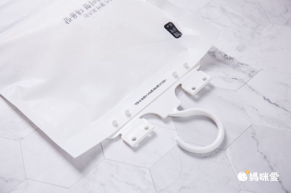 韓國 SAENGONG 生活工作所 - 吊掛式除濕袋-超值4入組-200g*4