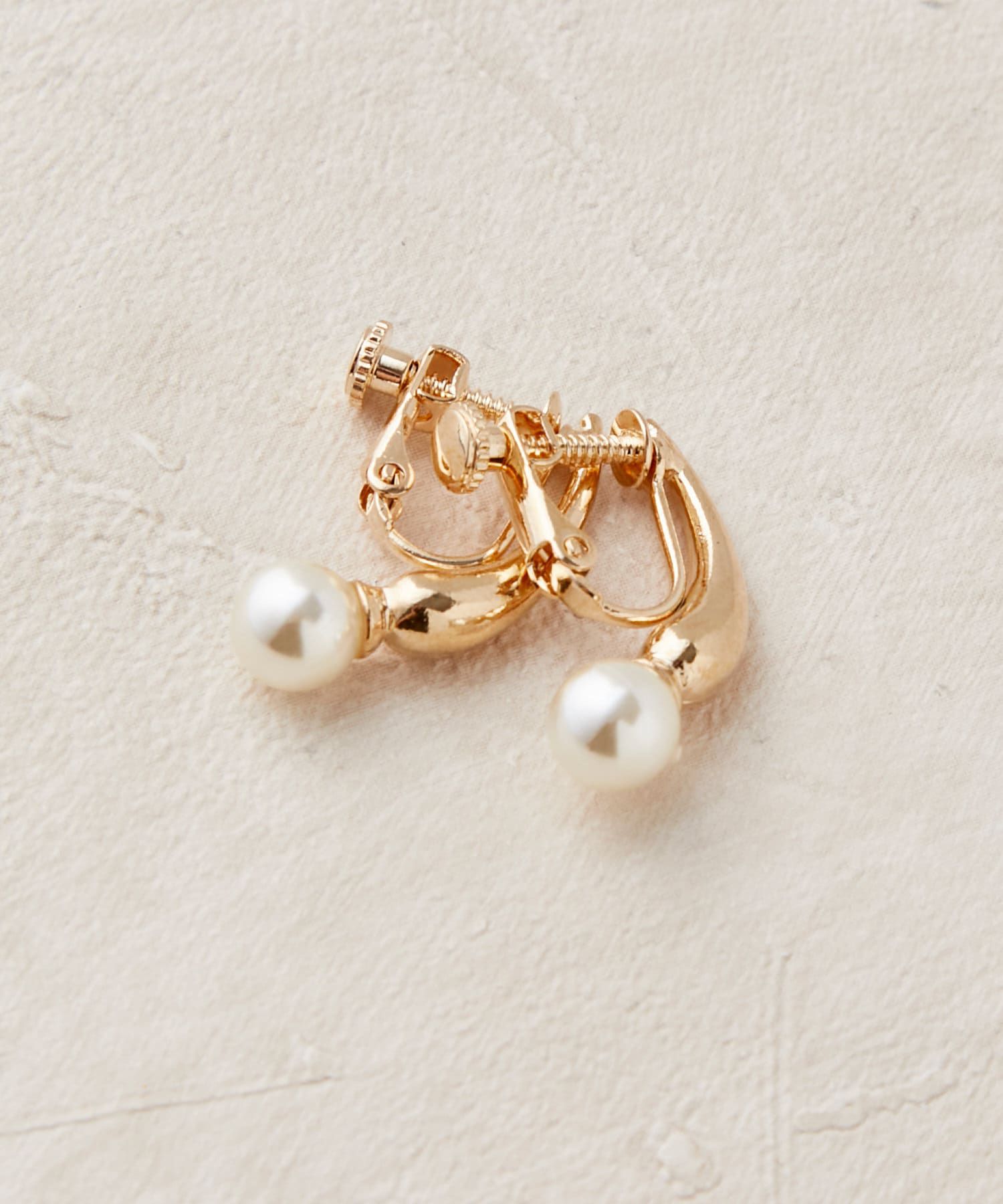 日本 Lattice - 流線珍珠金屬夾式耳環-銀