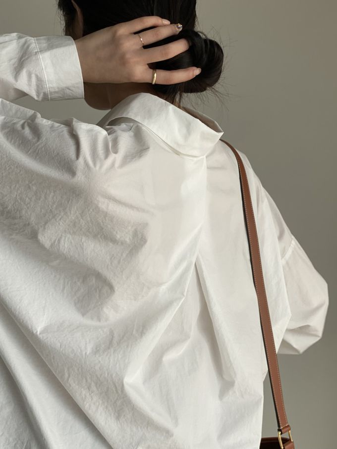 韓國女裝連線 - 知性背後抓褶翻領長袖襯衫-象牙白 (FREE)