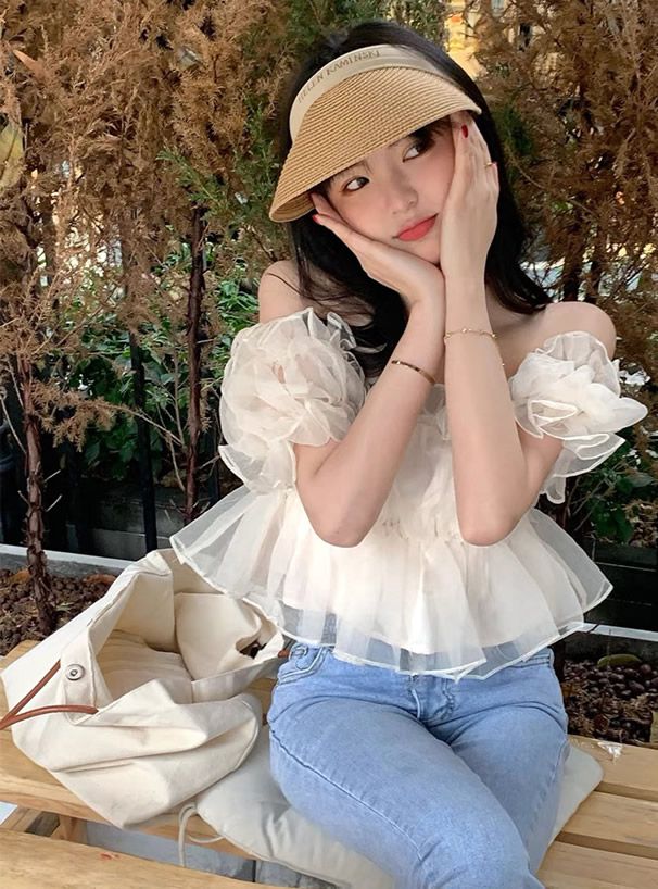 日本 GRL - 荷葉薄紗滾邊露肩上衣-天使白