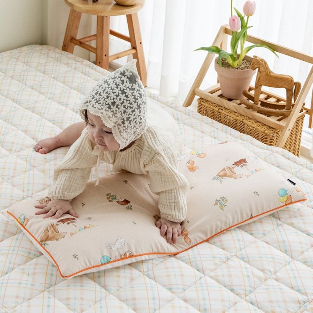 韓國 Formongde - 天絲莫代爾雙面材質枕頭-星空兔兔 (30X70cm)