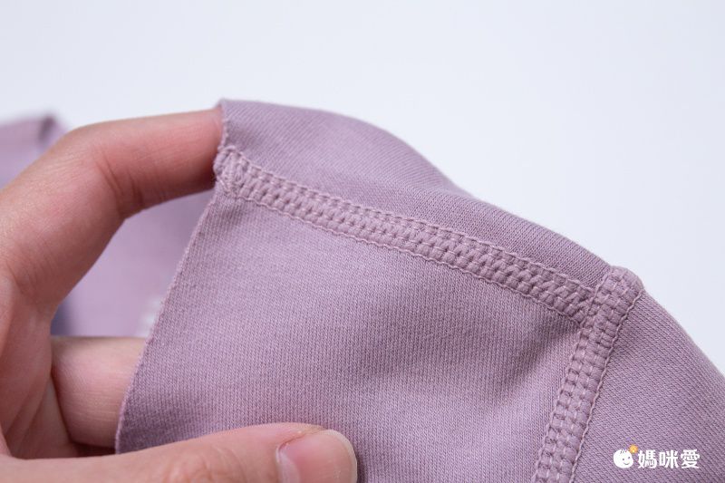 兒童無痕德絨保暖上衣-深藍色