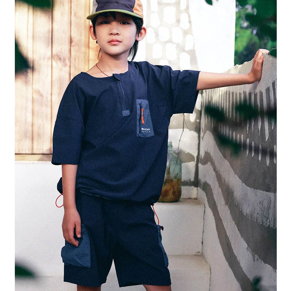 半開襟短袖上衣+五分褲兩件式套裝-撞色口袋-藍色