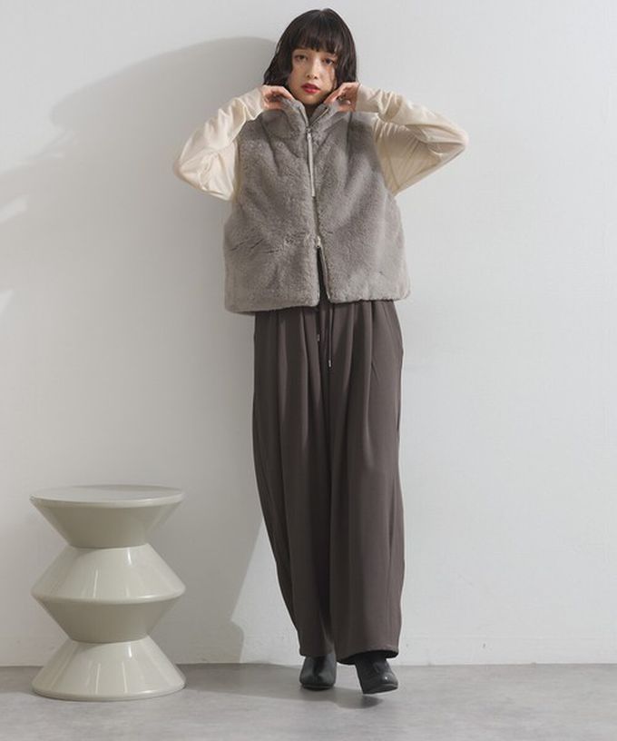 日本 ELENCARE DUE - 柔軟蓬鬆仿毛立領雙拉鍊背心-摩卡灰